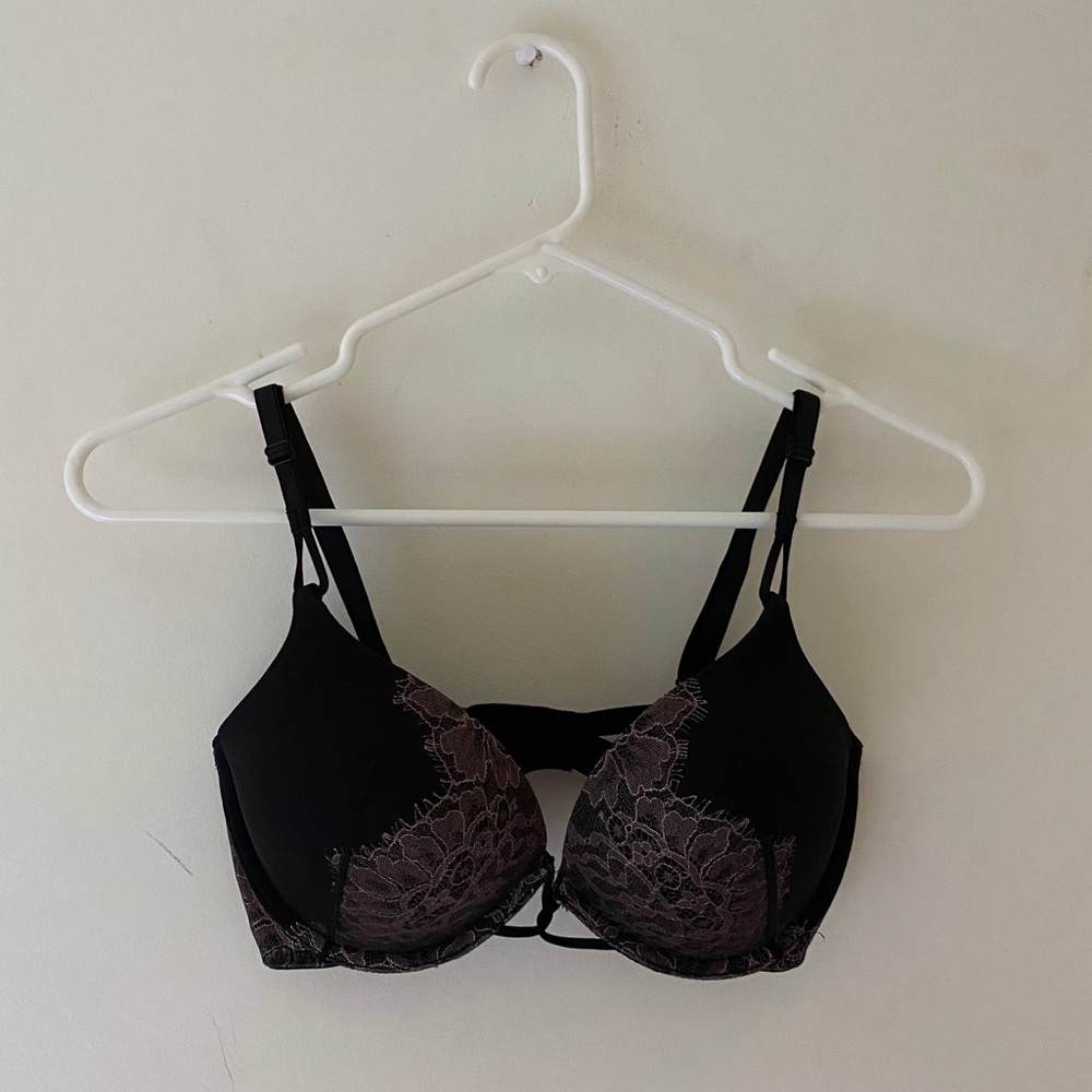 New | Victoria’s Secret | Bombshell Push Up 32D
